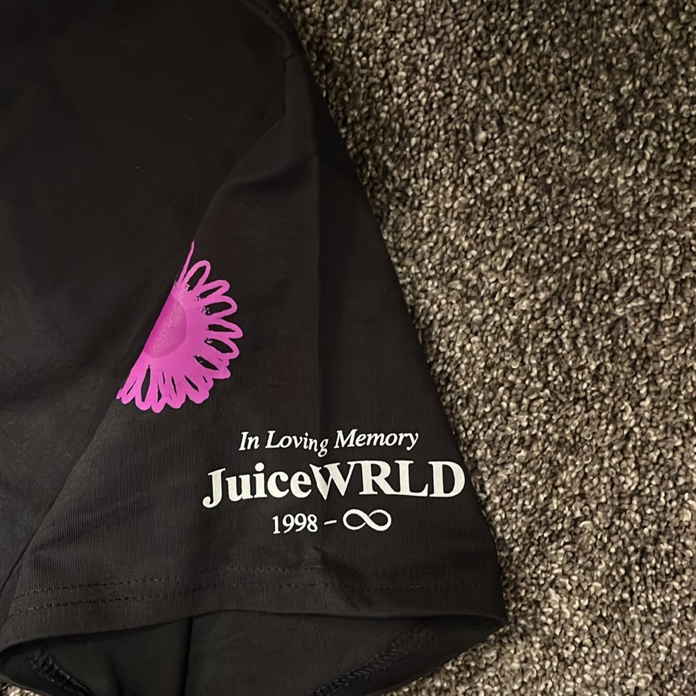 New 999 Juicewrld Memorial Legends Never Die T-shirt sz L - Picture 5 of 6